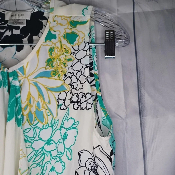 VanHeusen sleeveless floral top - Picture 6 of 8